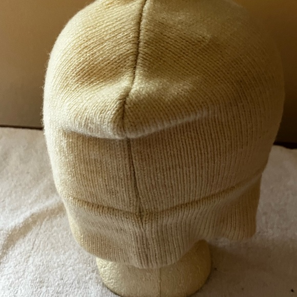 Wool Spider Hat - Picture 4 of 5